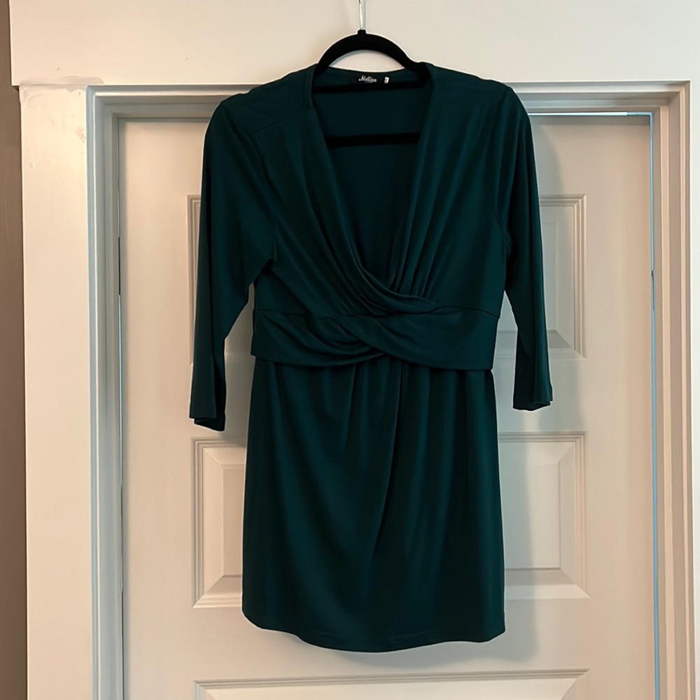 Green Deep V 3/4 Shirt